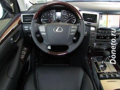 Lexus LX,  2013 г.  1739 км